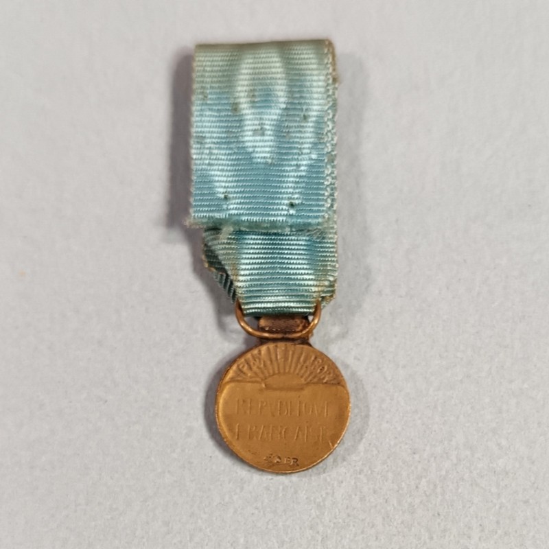 FRANCE REDUCTION DE LA MEDAILLE CLASSE BRONZE DE LA JEUNESSE DES SPORTS ET DE L'ENGAGEMENT ASSOCIATIF